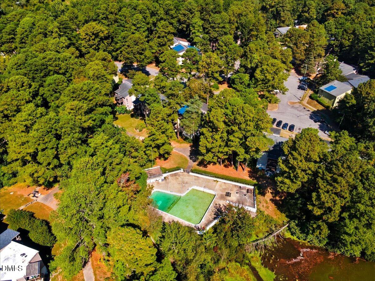 627 Pine Ridge Place