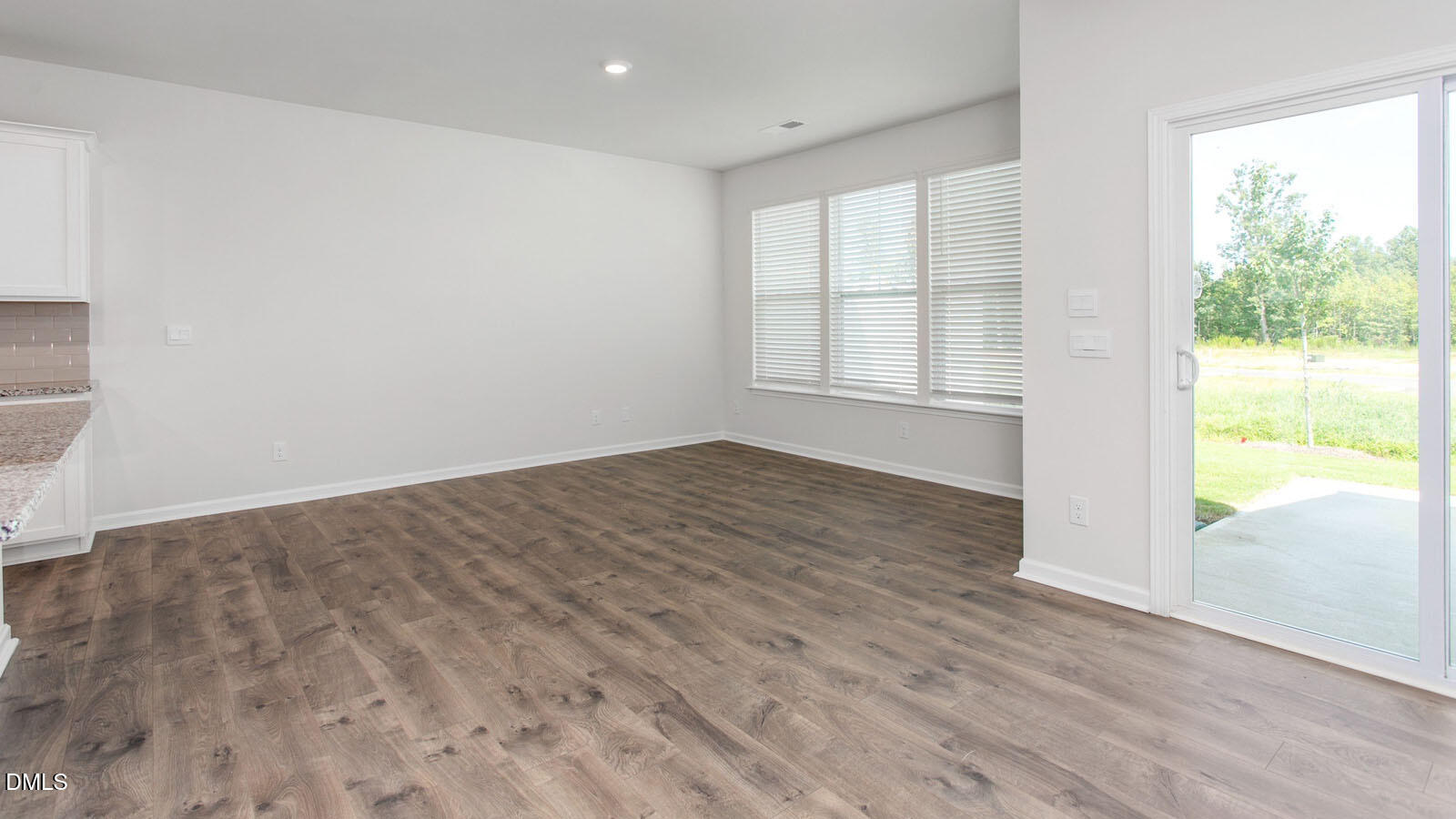 415 Kinneries Drive