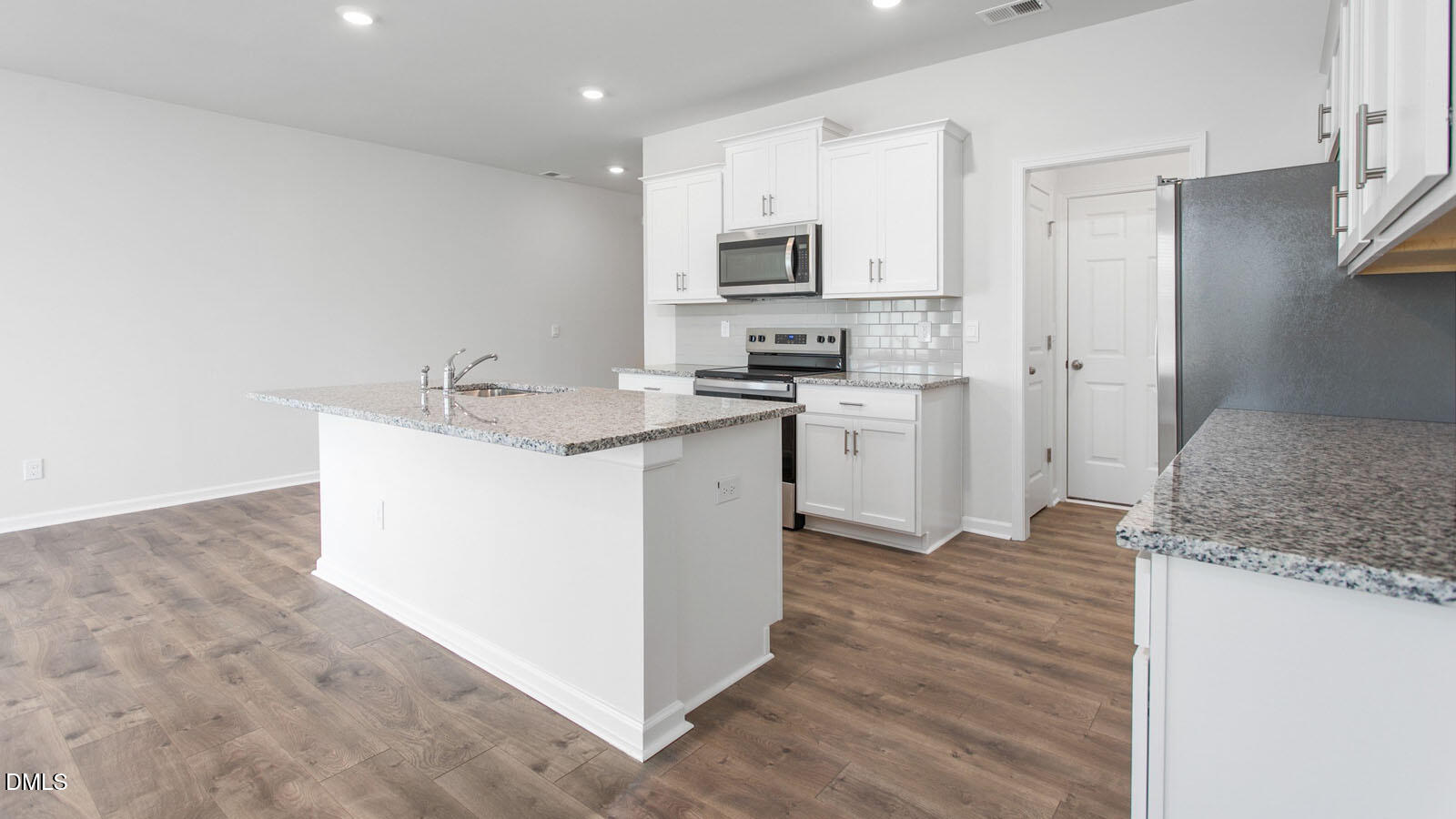 415 Kinneries Drive