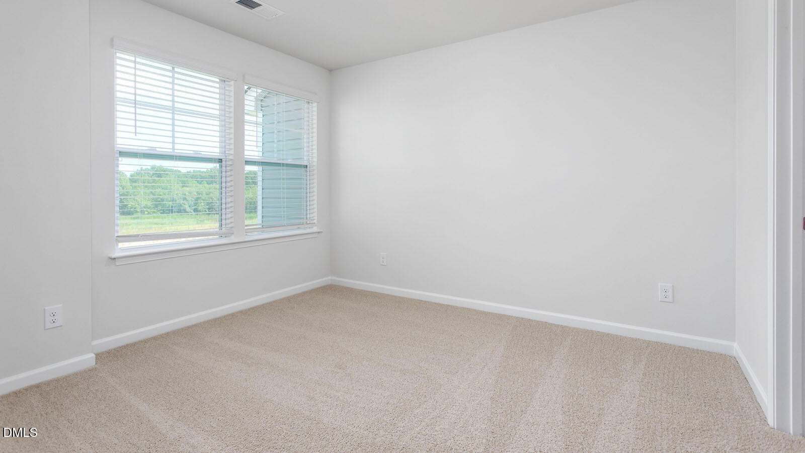 415 Kinneries Drive