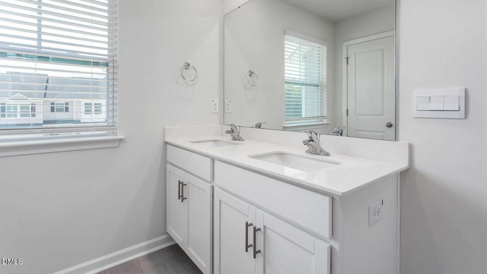 415 Kinneries Drive