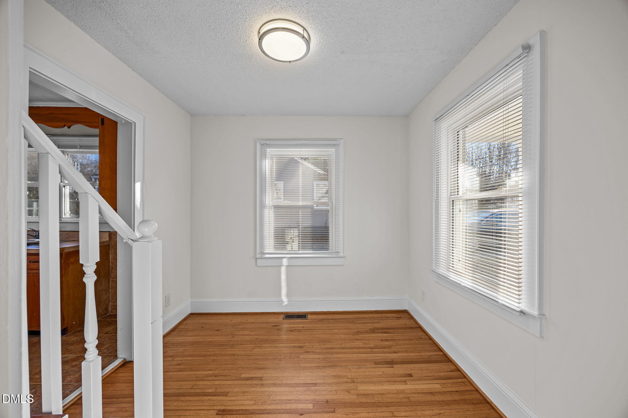 311 W Gilbreath Street