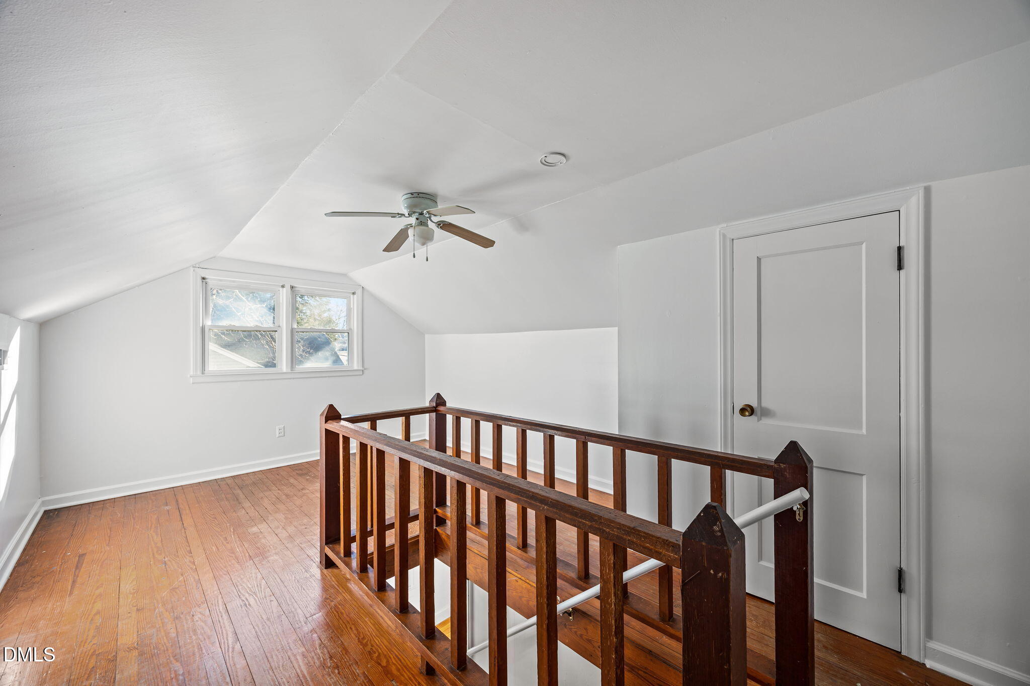 311 W Gilbreath Street