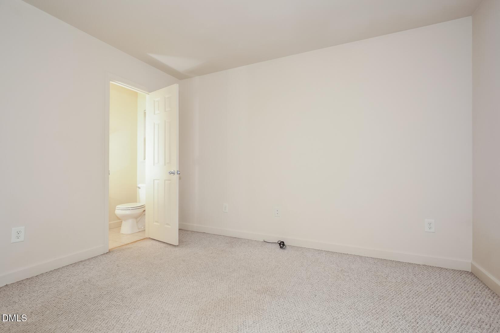 424 Jeffries Street