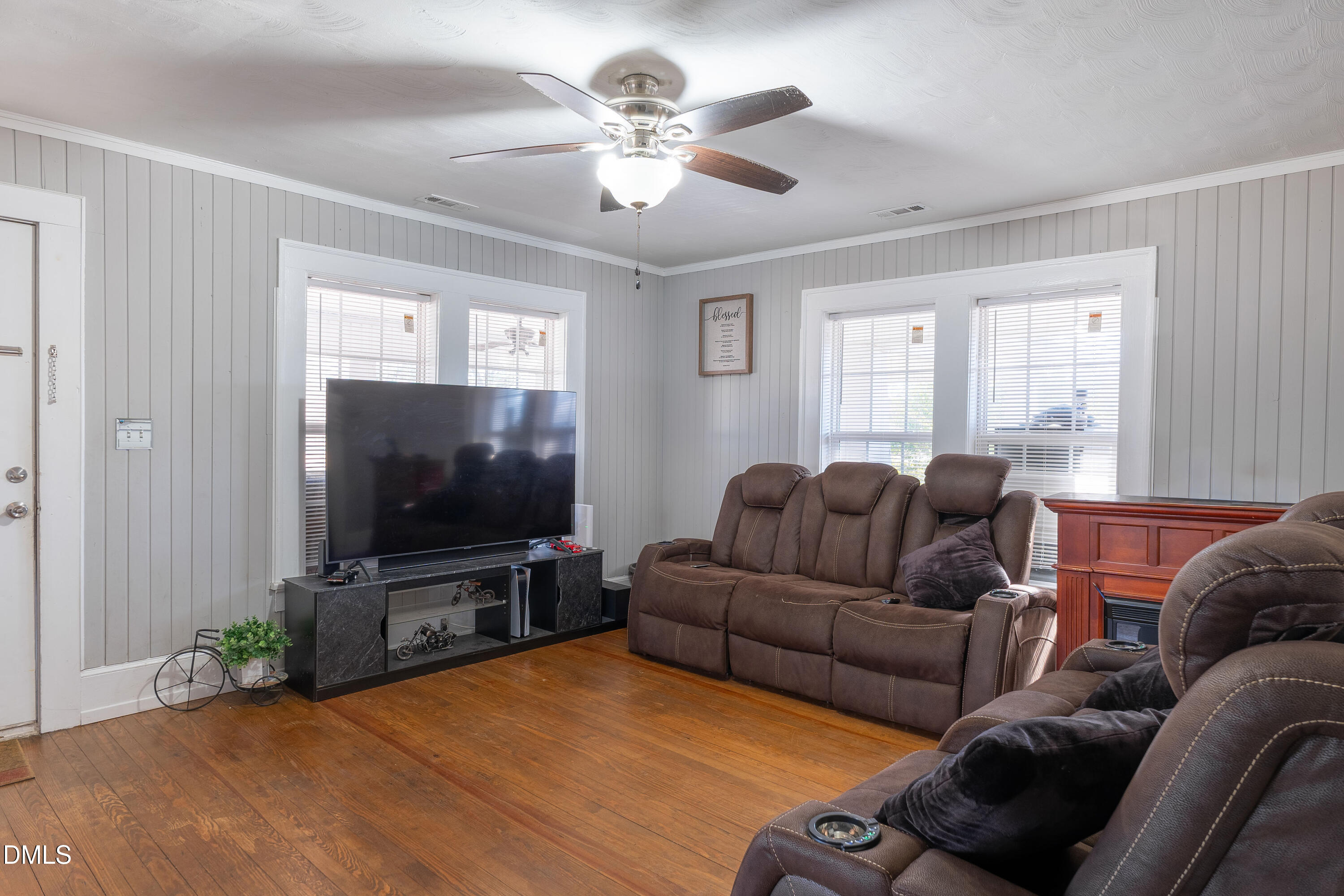 807 N Pollock Street