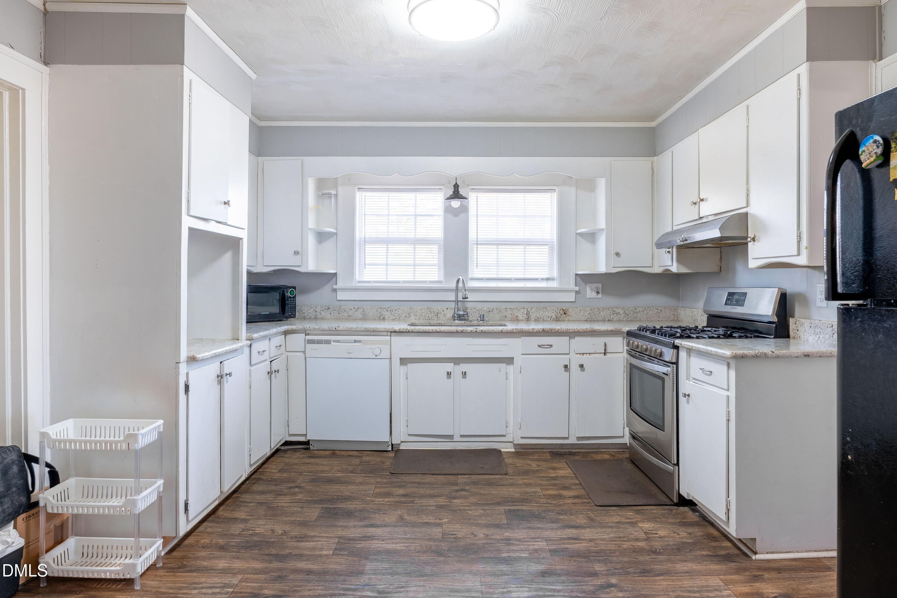 807 N Pollock Street