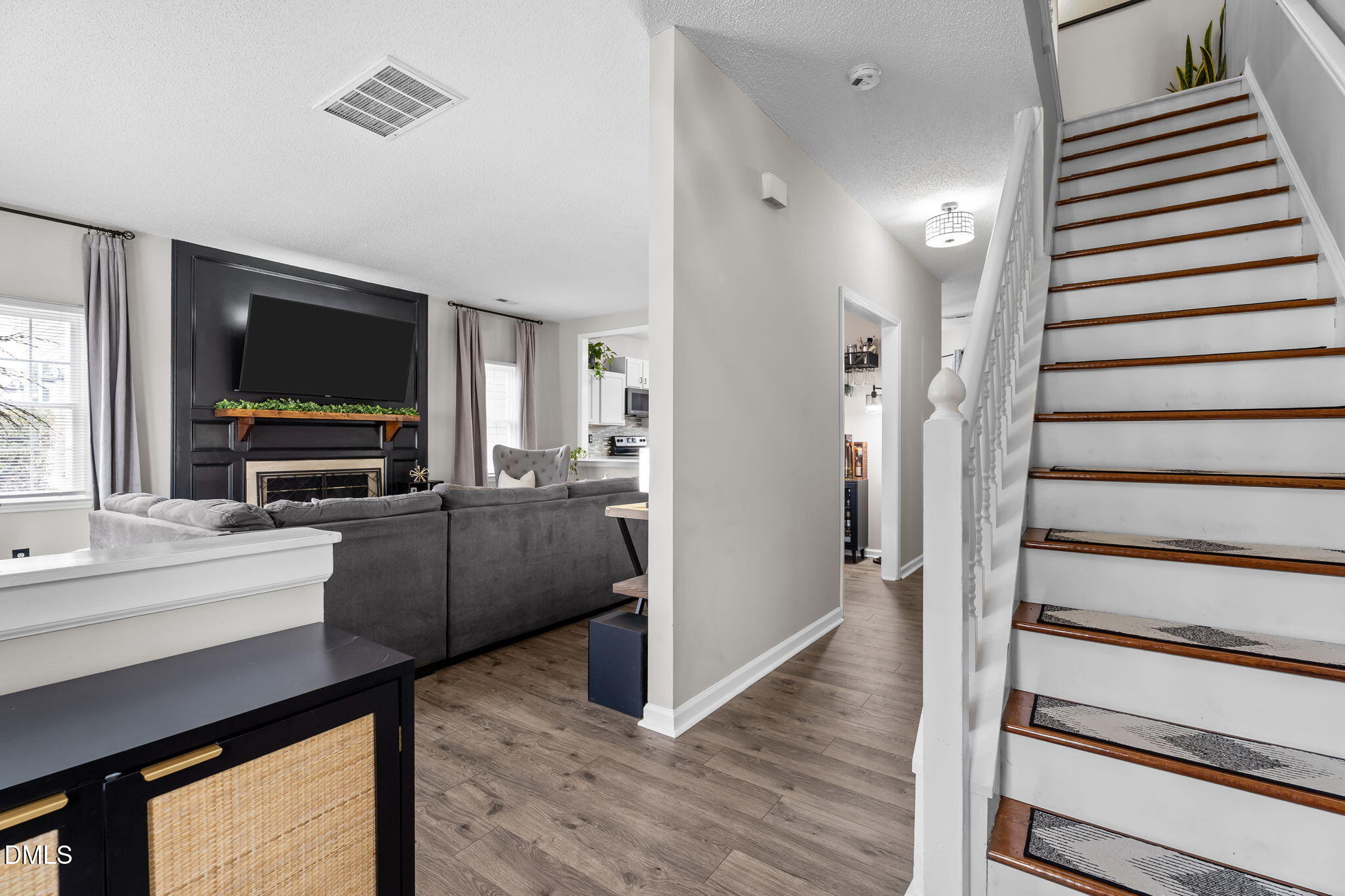 4010 Charleston Park Drive