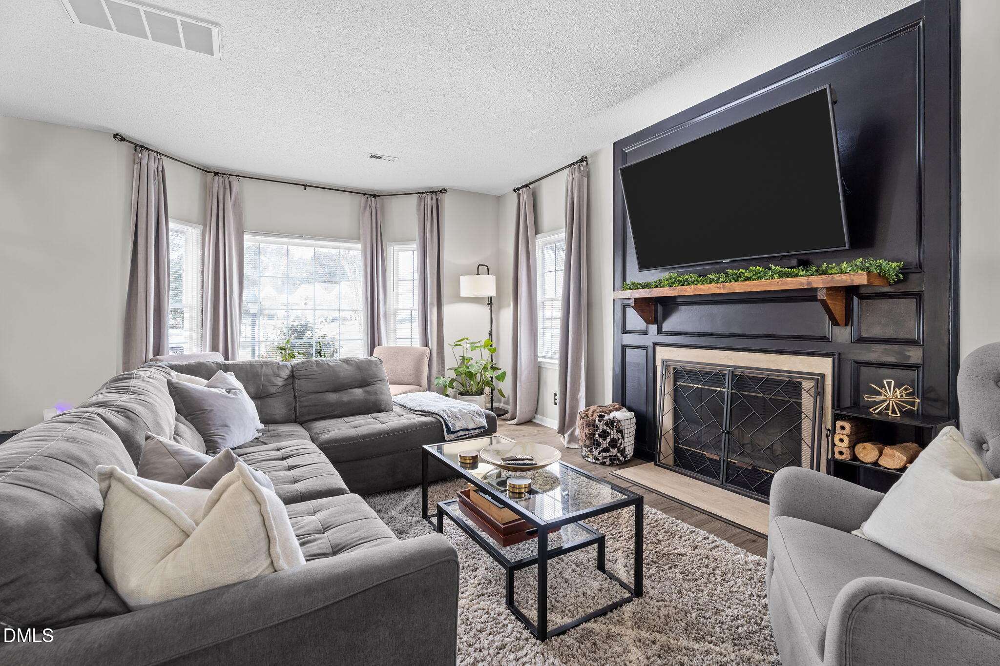 4010 Charleston Park Drive