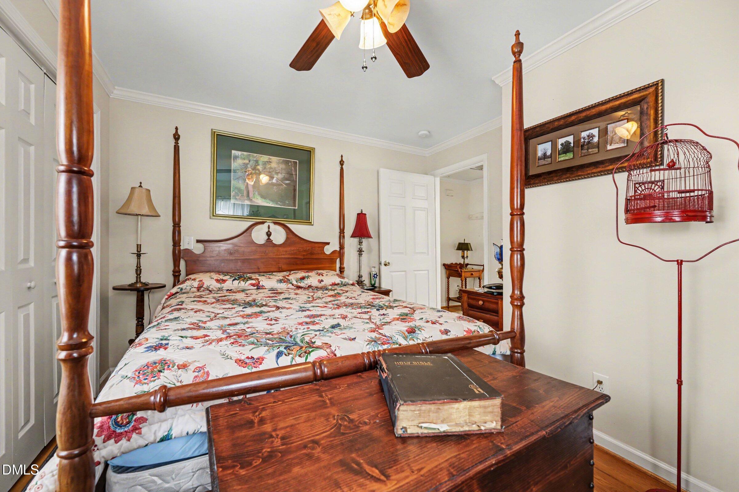 318 Lakeside Avenue