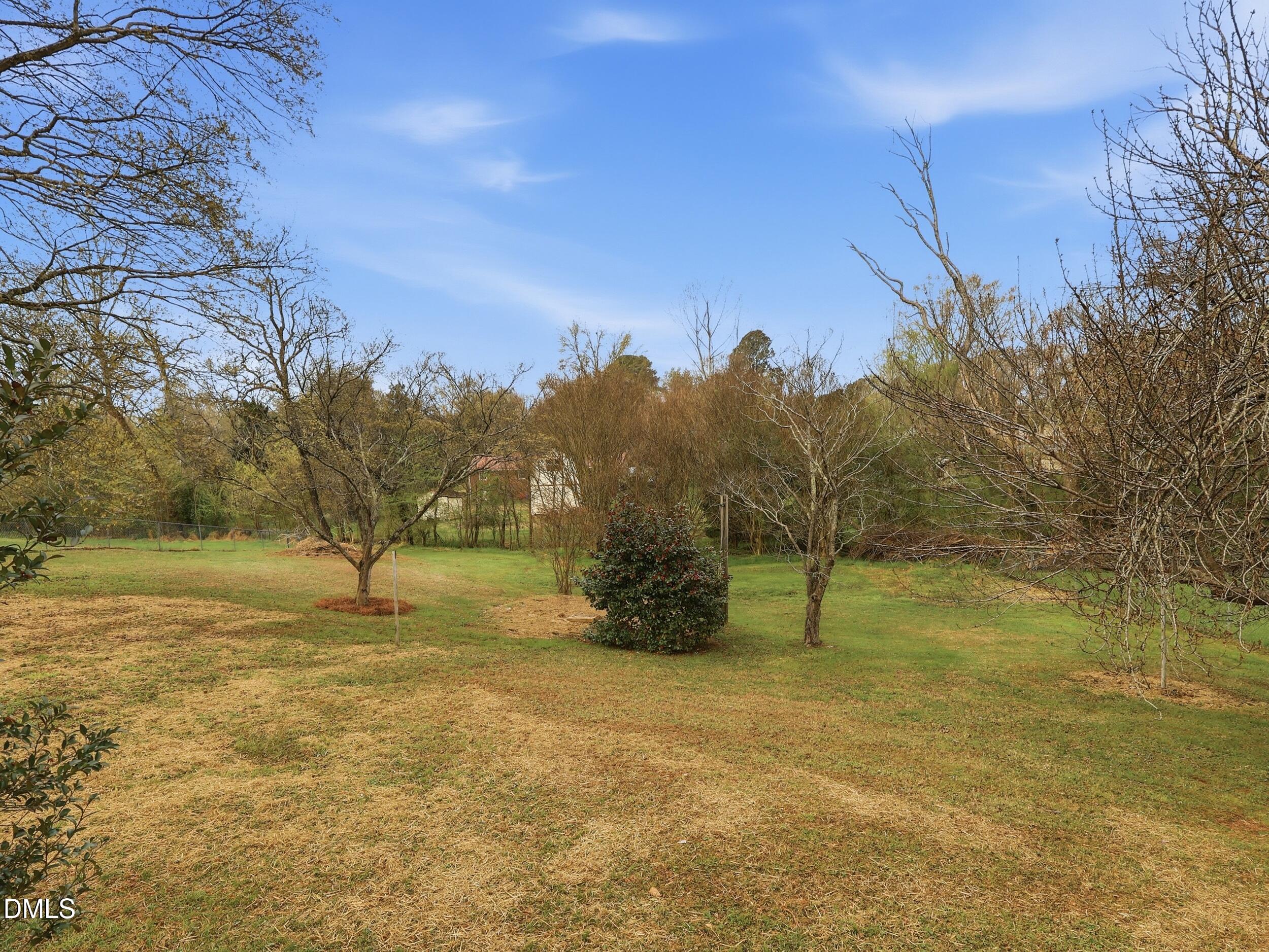 1513 Mountain View Court