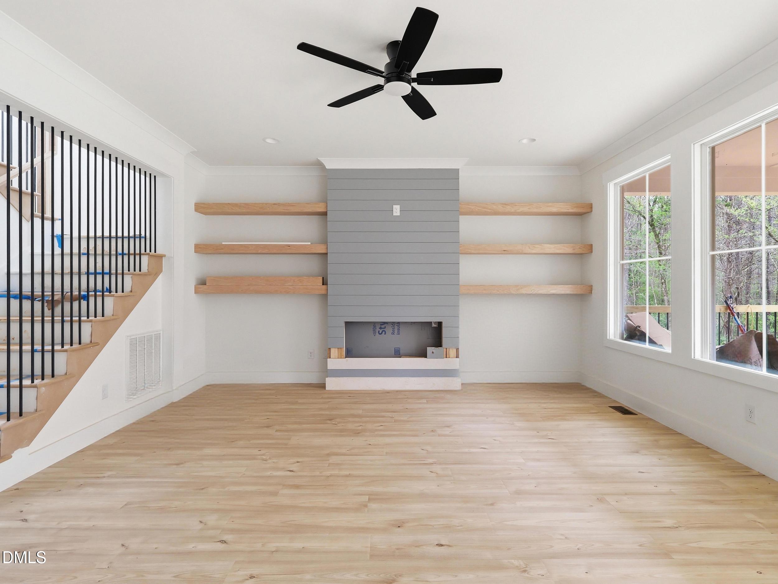 1225 Gemstone Court
