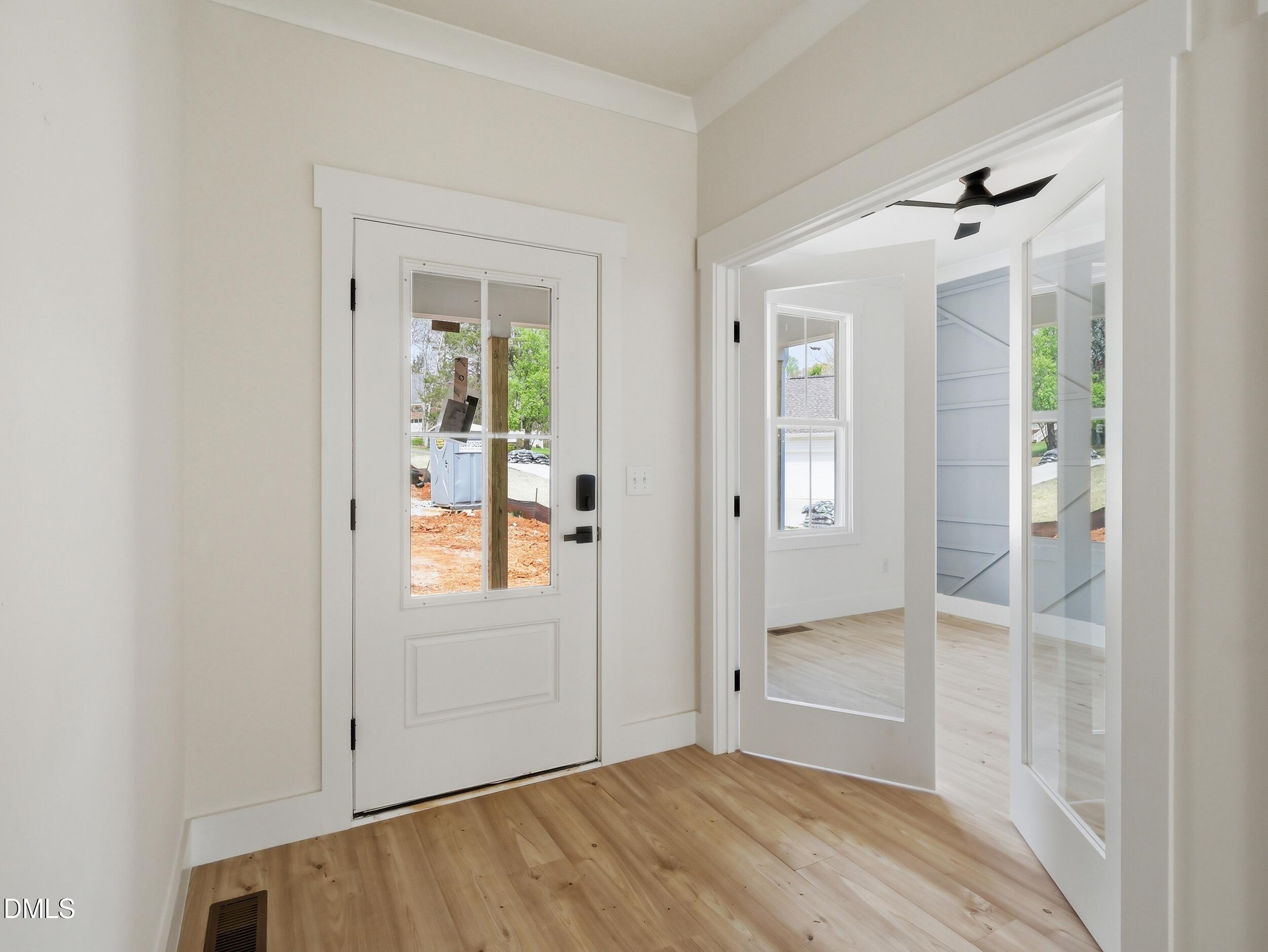 1225 Gemstone Court