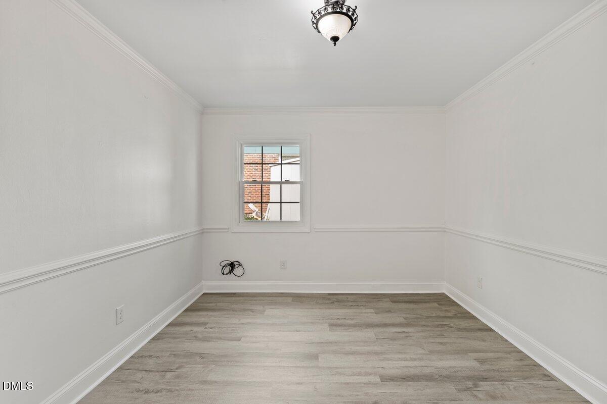 2323 Buckingham Road