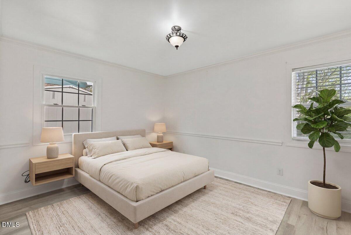 2323 Buckingham Road