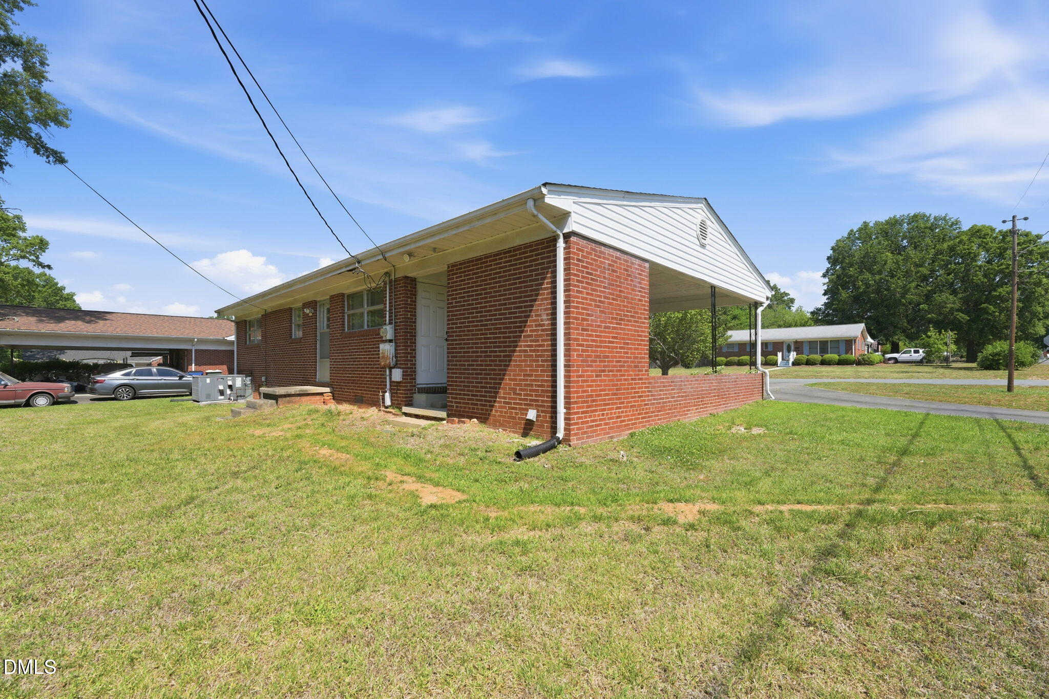 333 Moser Street