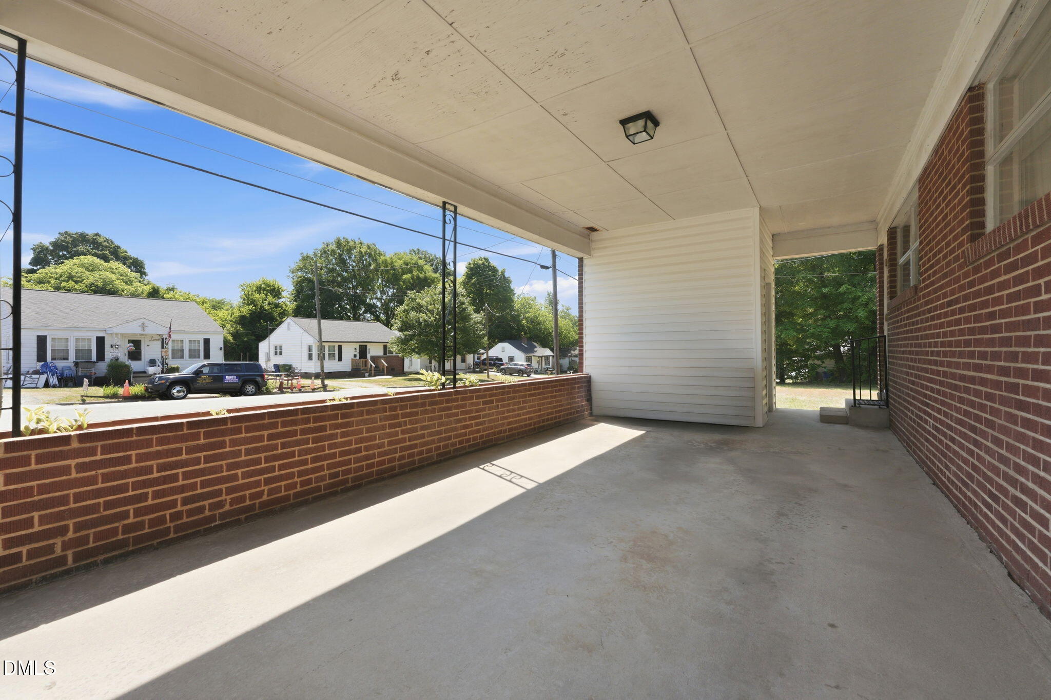 333 Moser Street
