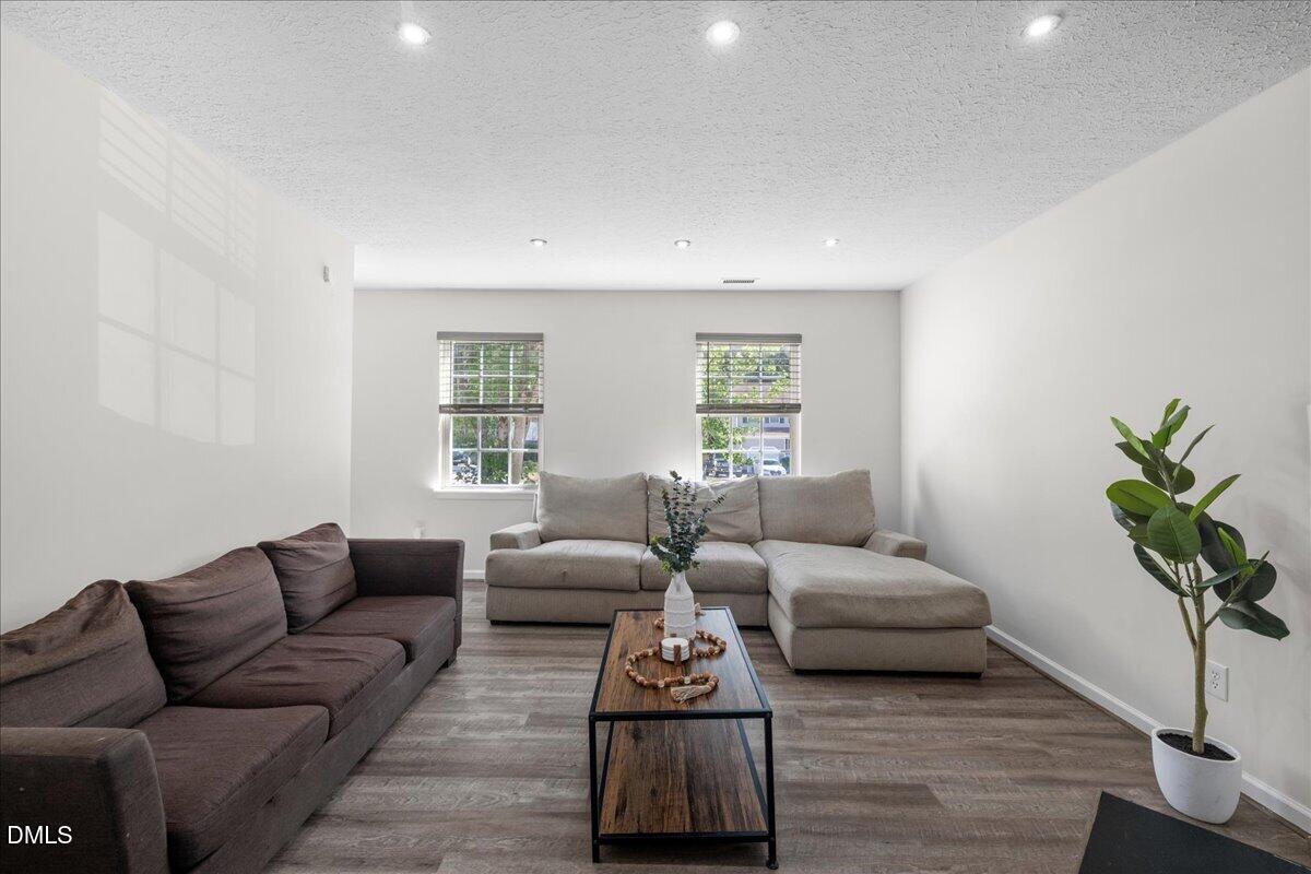 1905 Spring Creek Drive