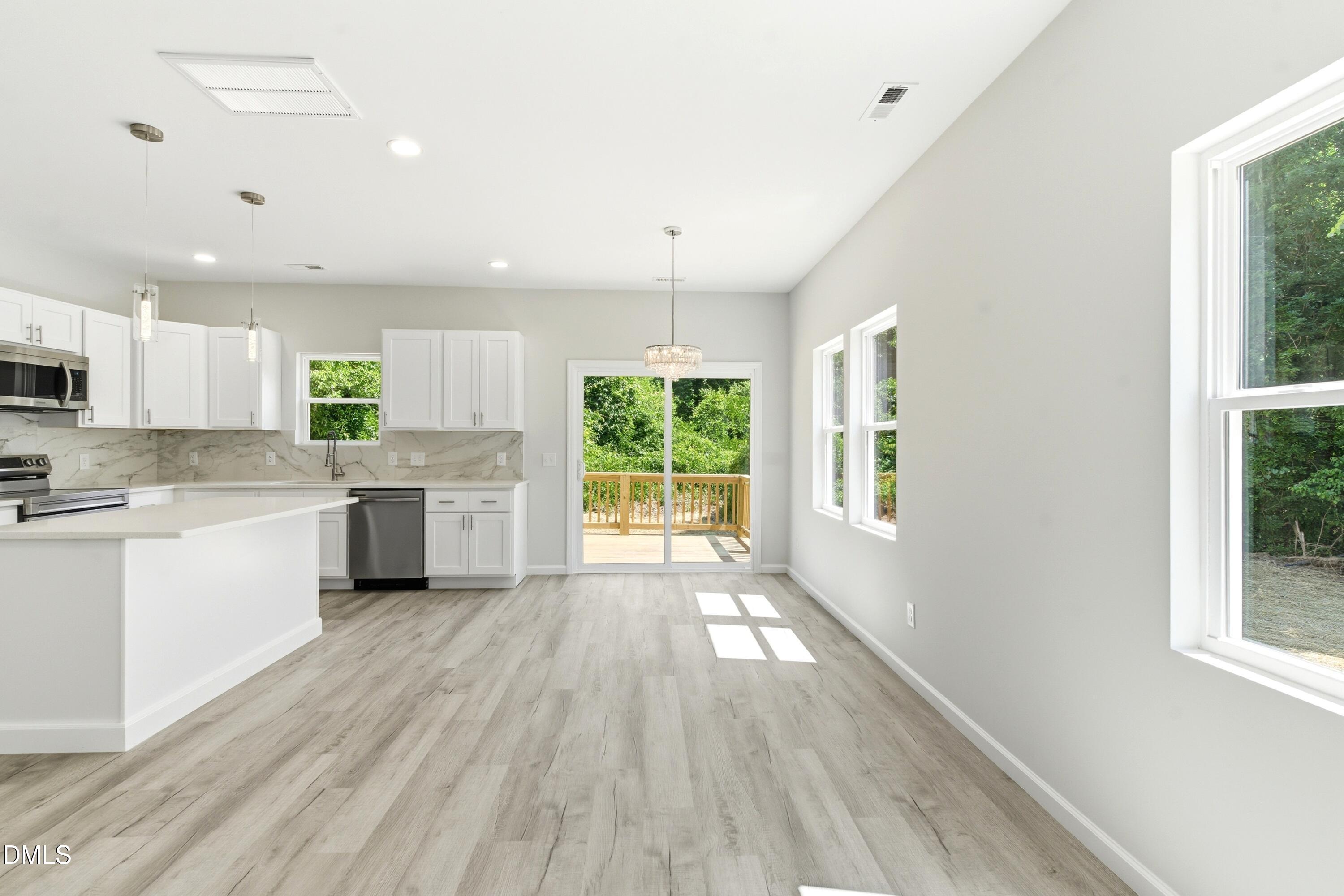 801 Lakeside Avenue