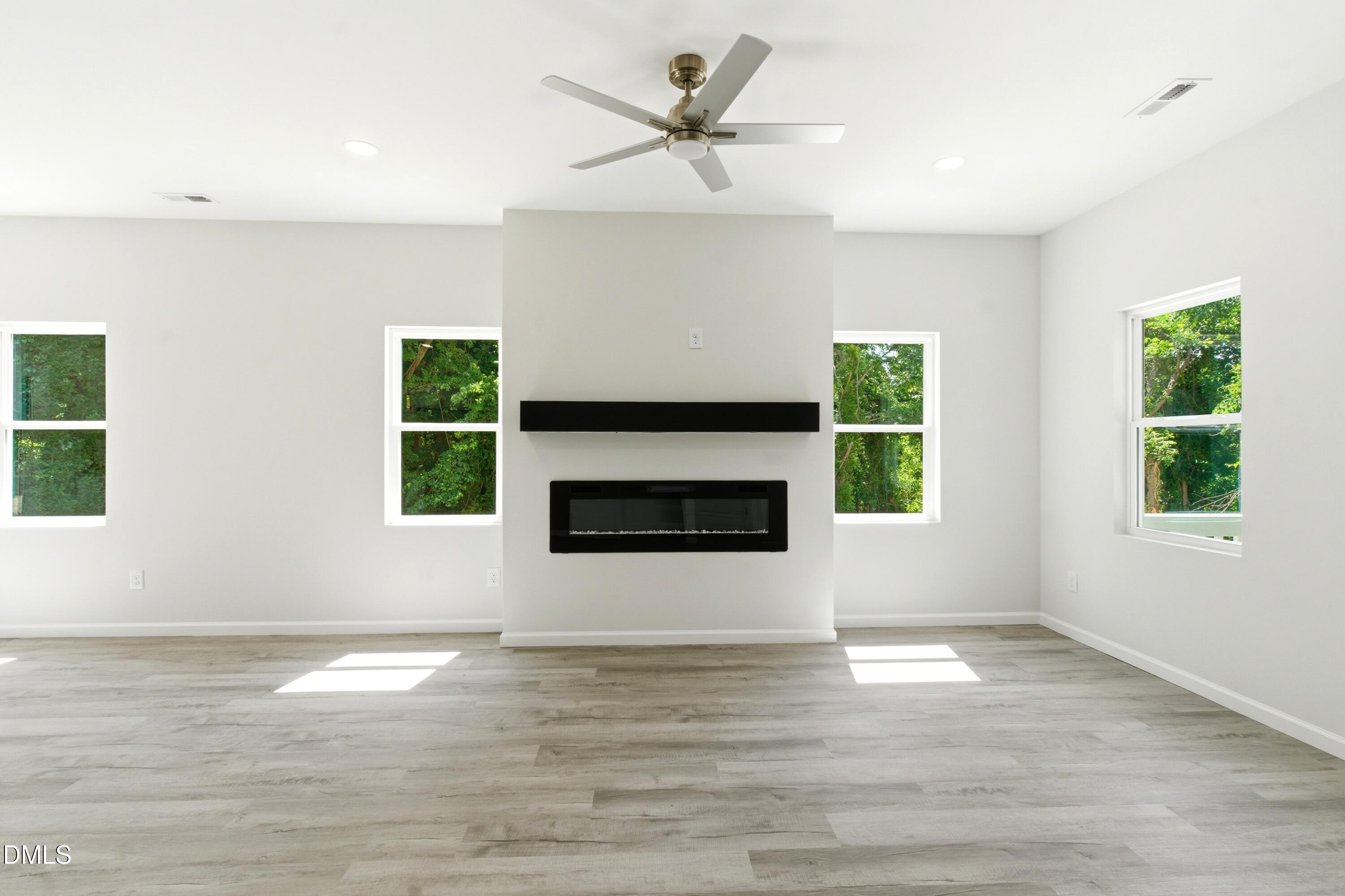 801 Lakeside Avenue