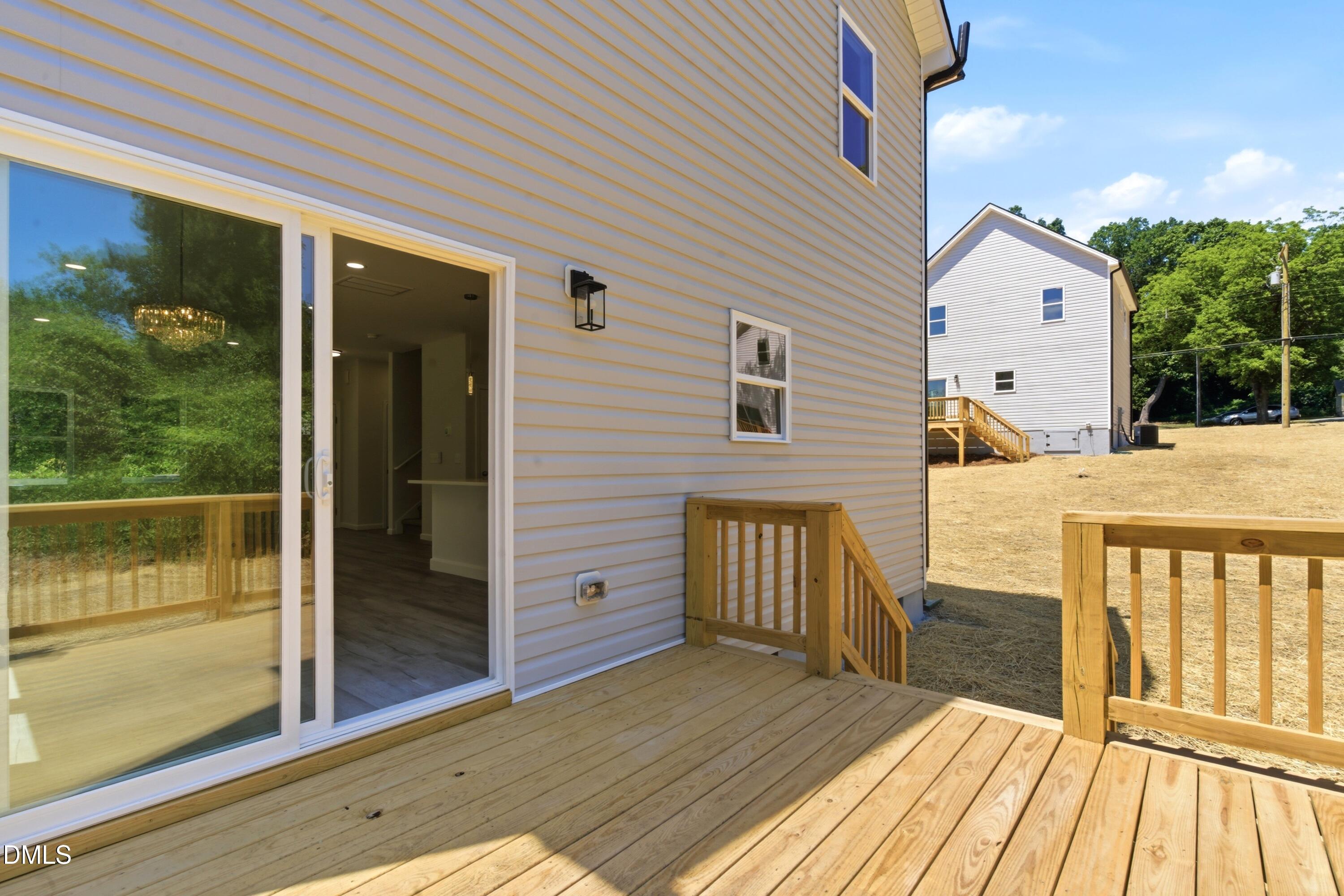 801 Lakeside Avenue