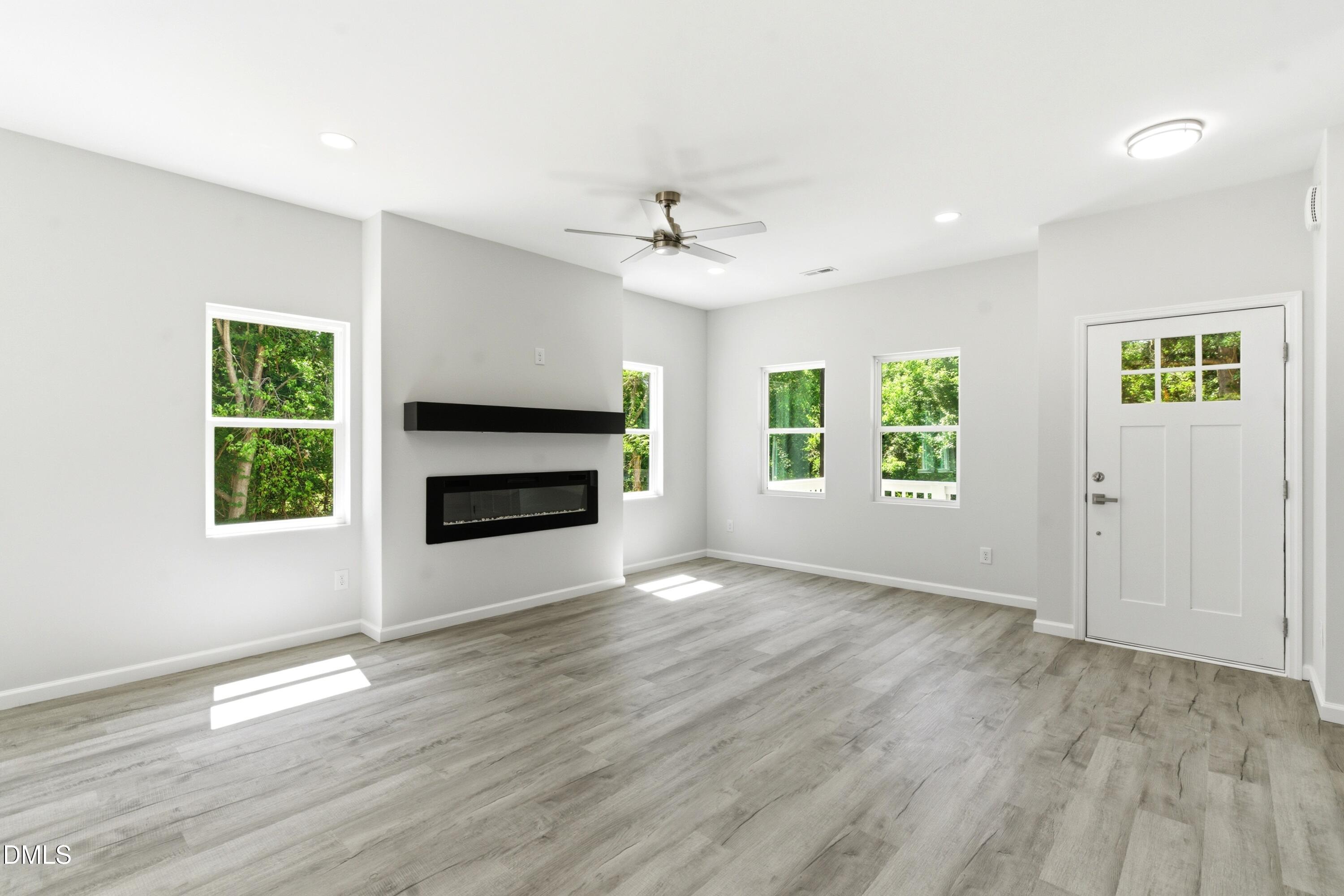 801 Lakeside Avenue