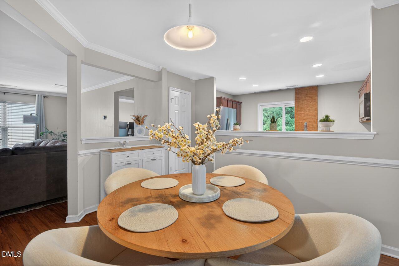 111 Norwood Court N