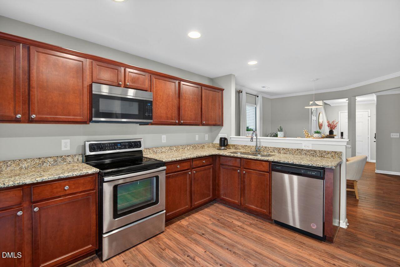111 Norwood Court N