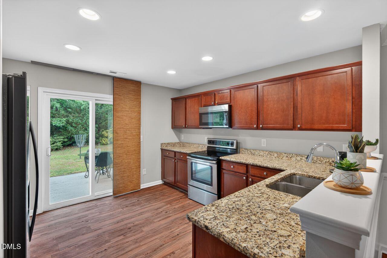 111 Norwood Court N