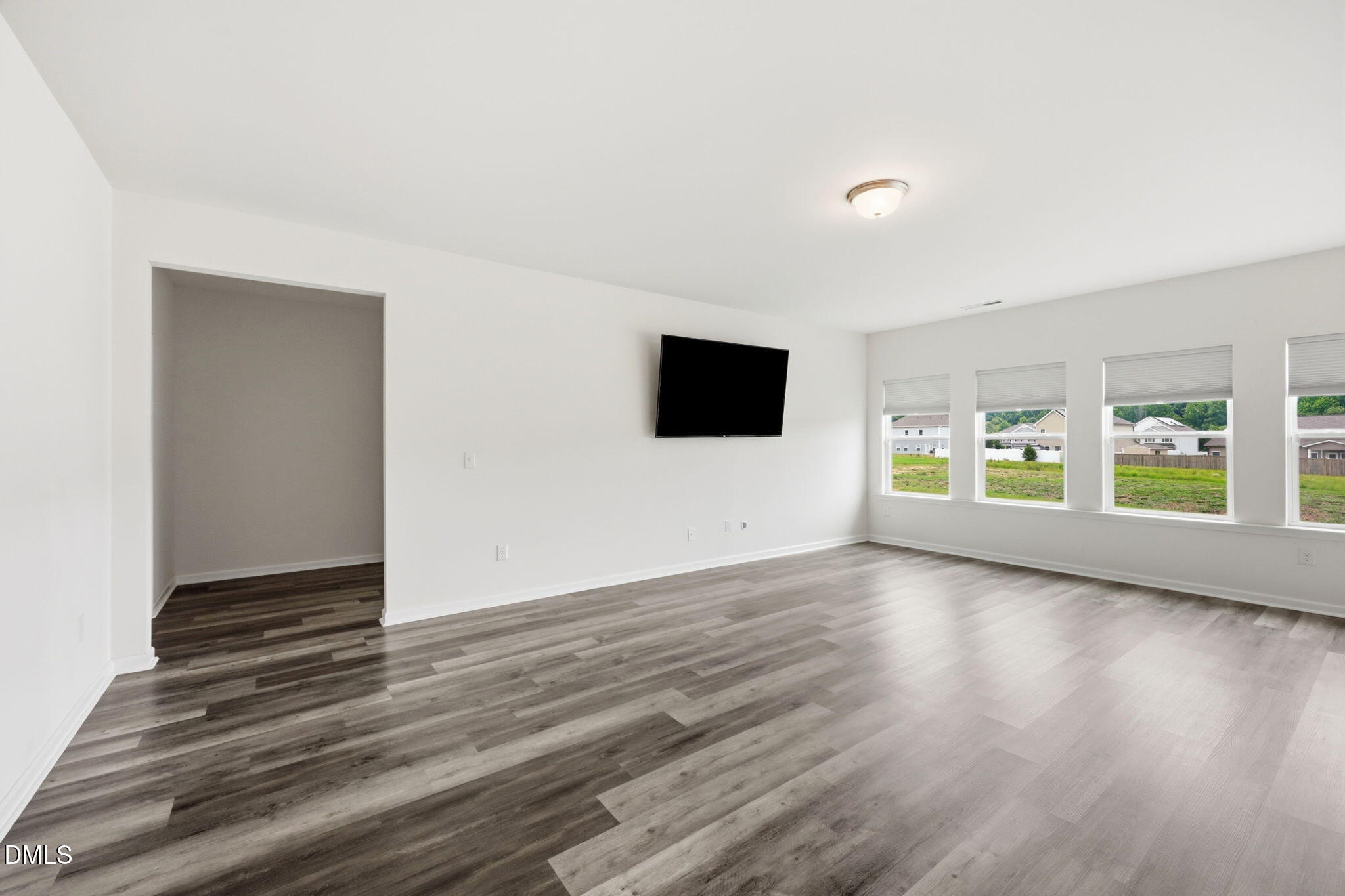 85 W Tecoma Lane