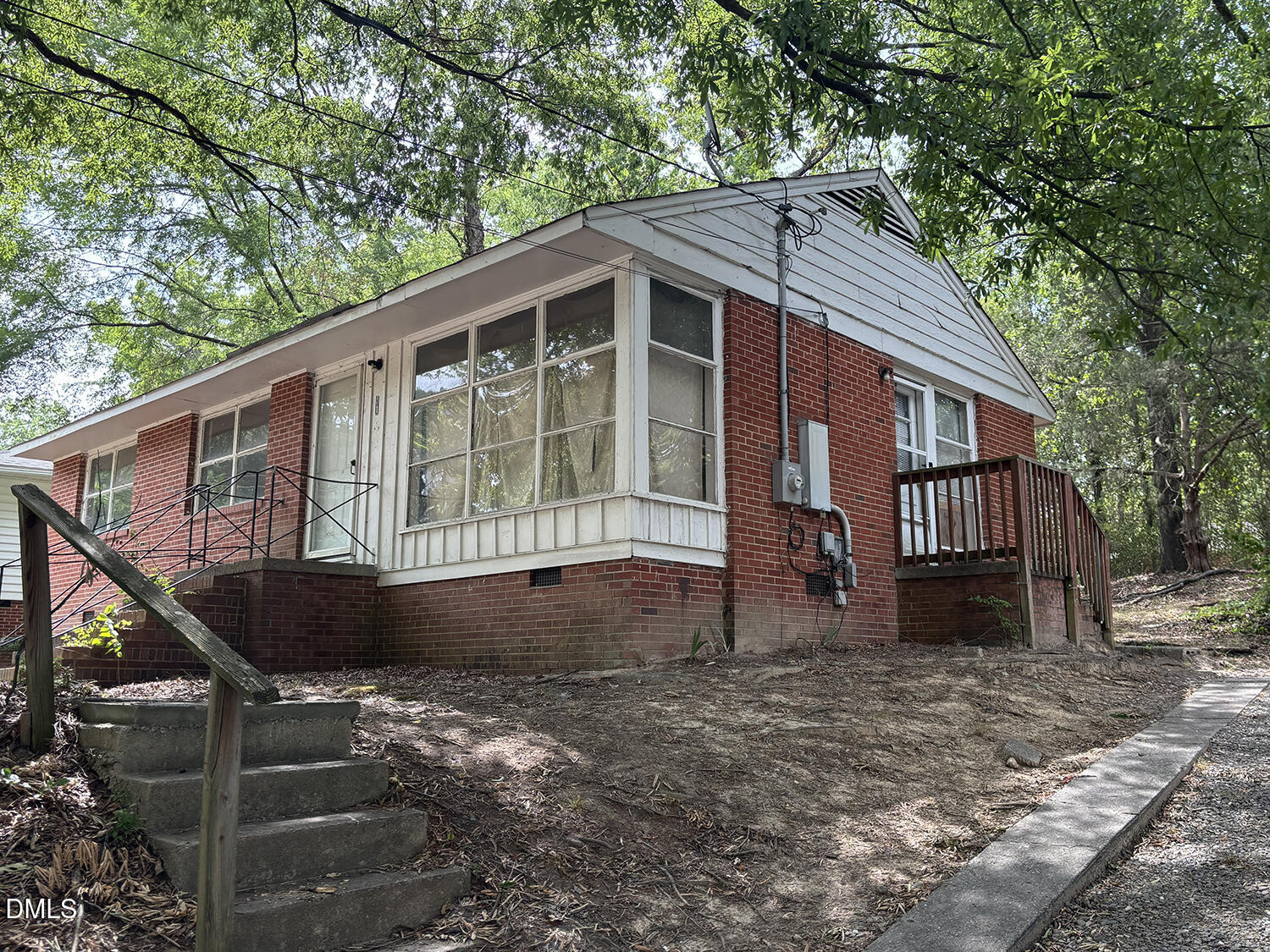 1132 Raynor Street