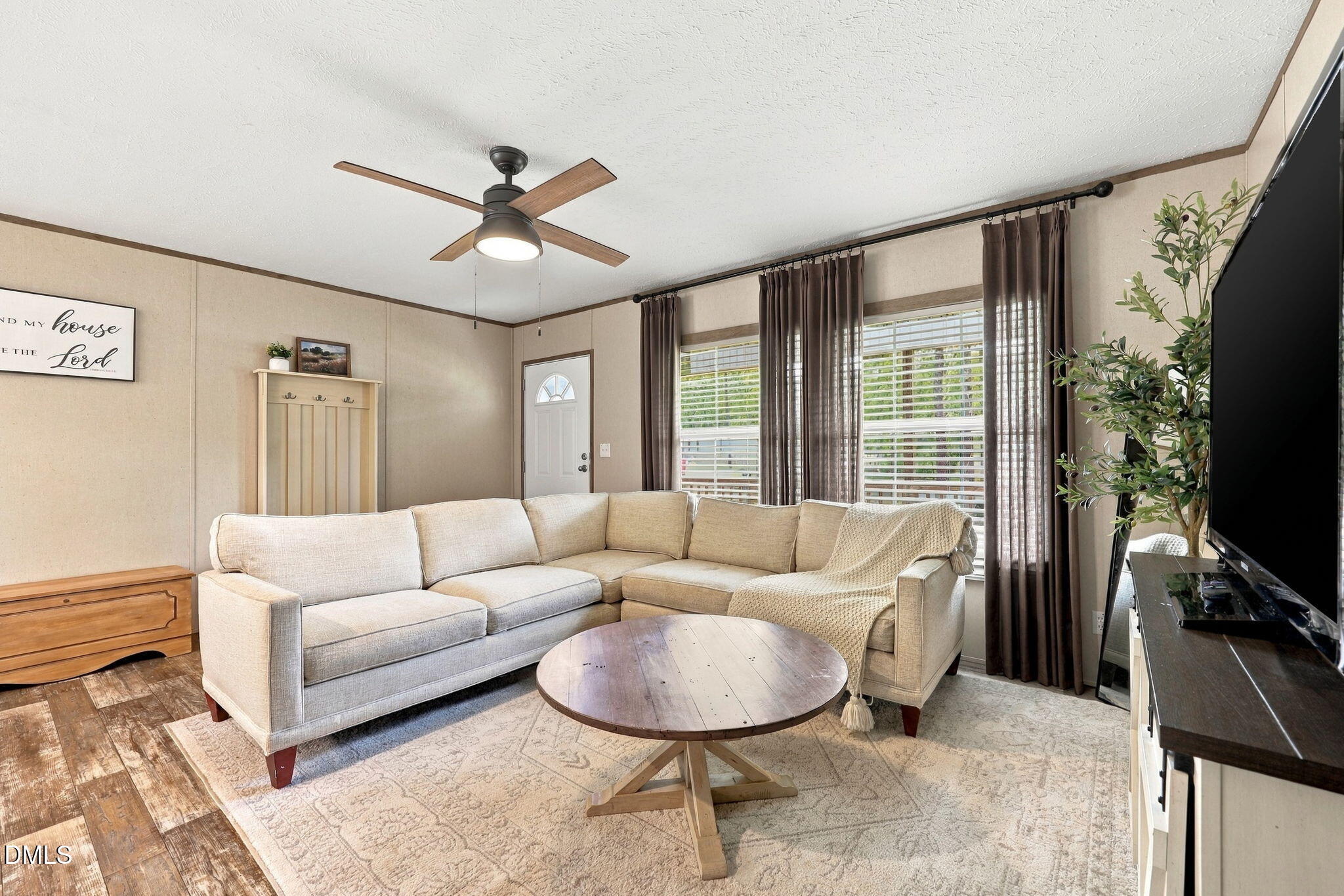 6629 Woodlawn Drive