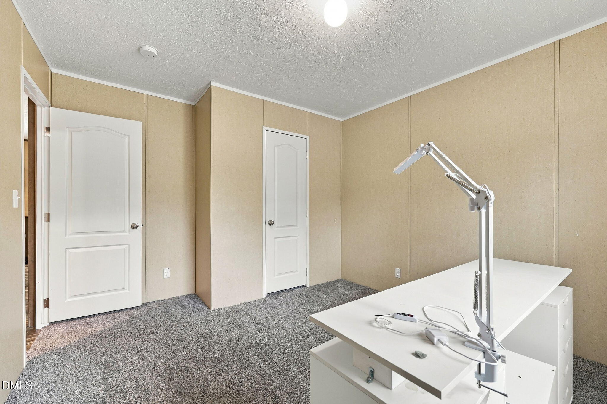 6629 Woodlawn Drive