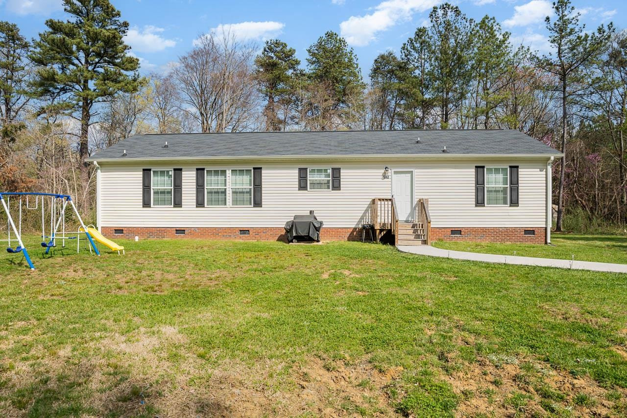 512 Baldwin Road