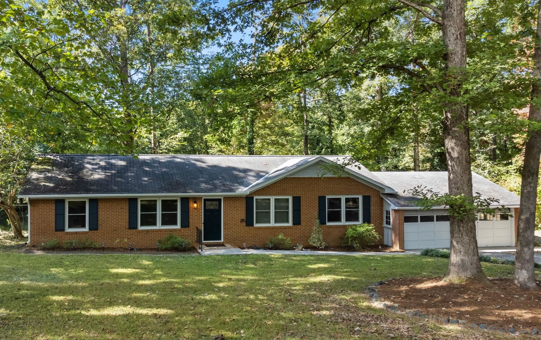 5611 Willow Drive