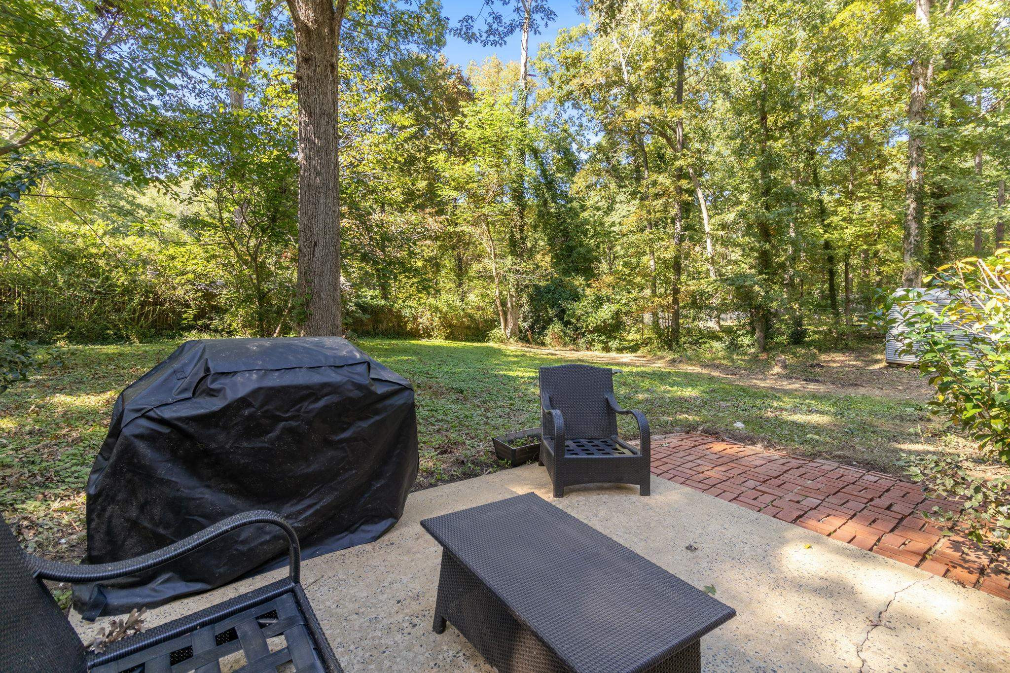 5611 Willow Drive