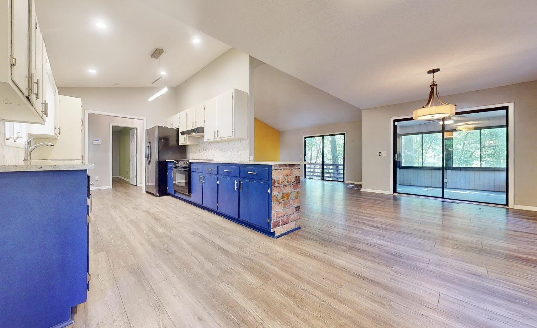 6112 Saint Andrews Drive