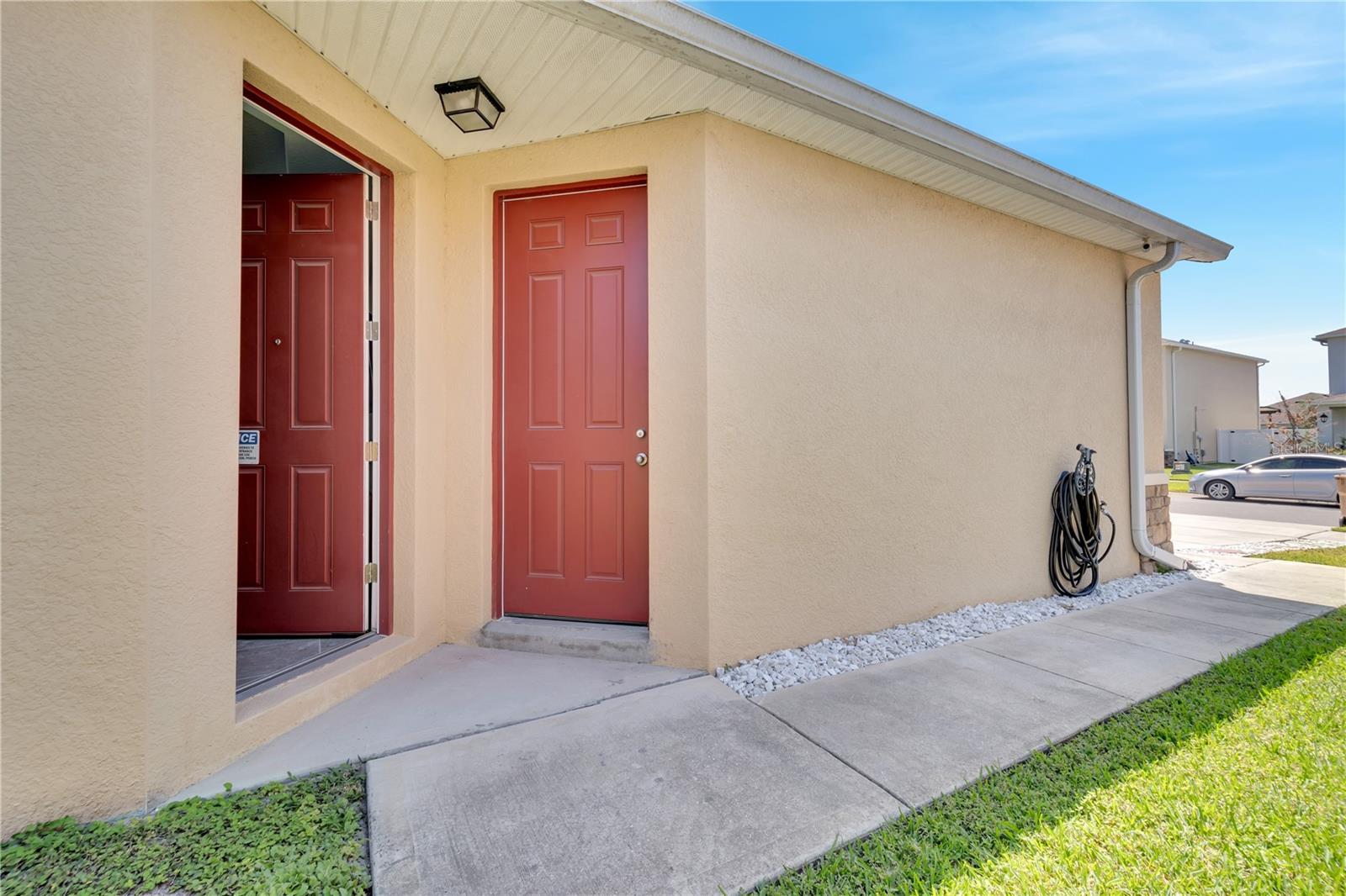 1875 RUSTIC FALLS DR