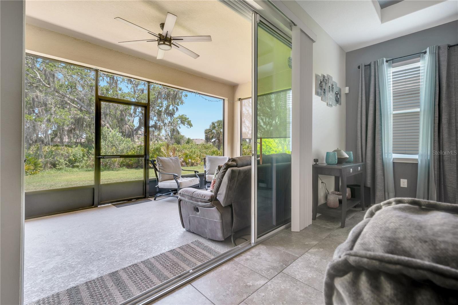 1875 RUSTIC FALLS DR