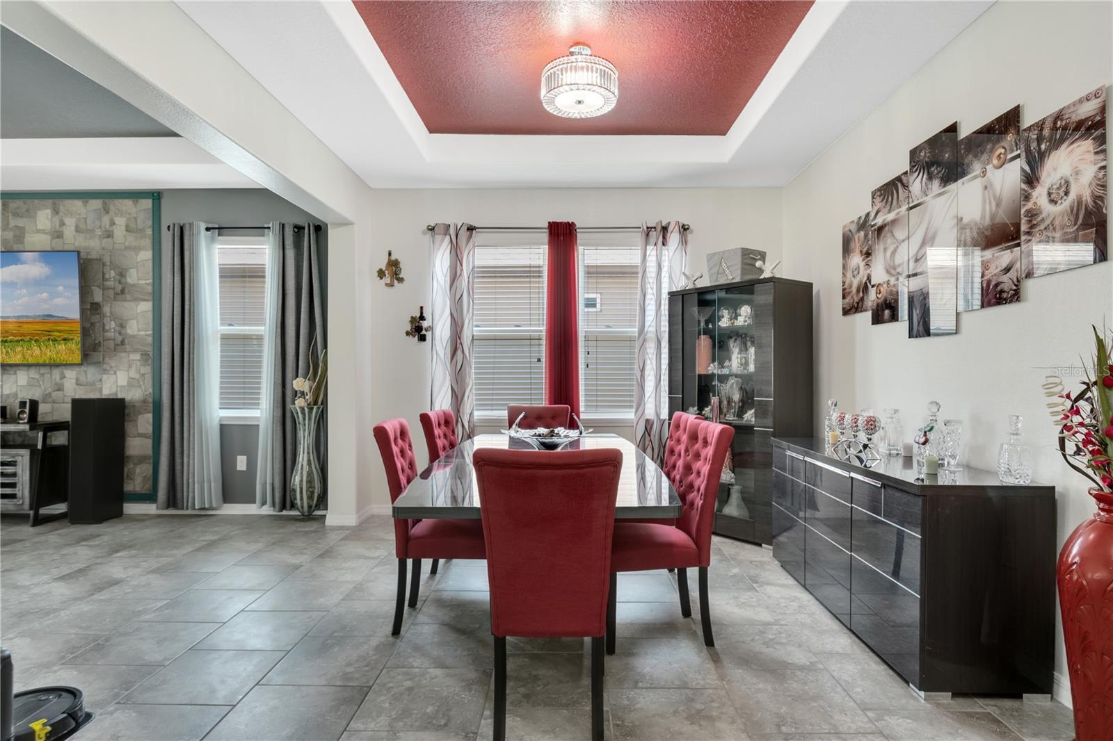 1875 RUSTIC FALLS DR