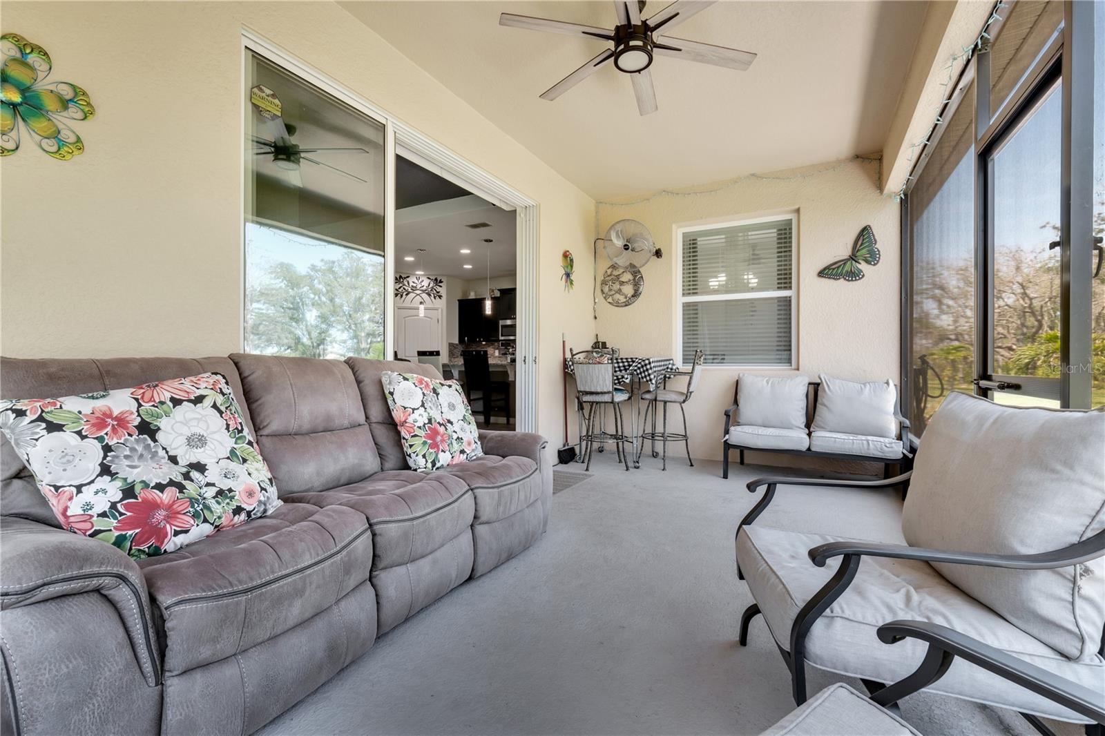 1875 RUSTIC FALLS DR