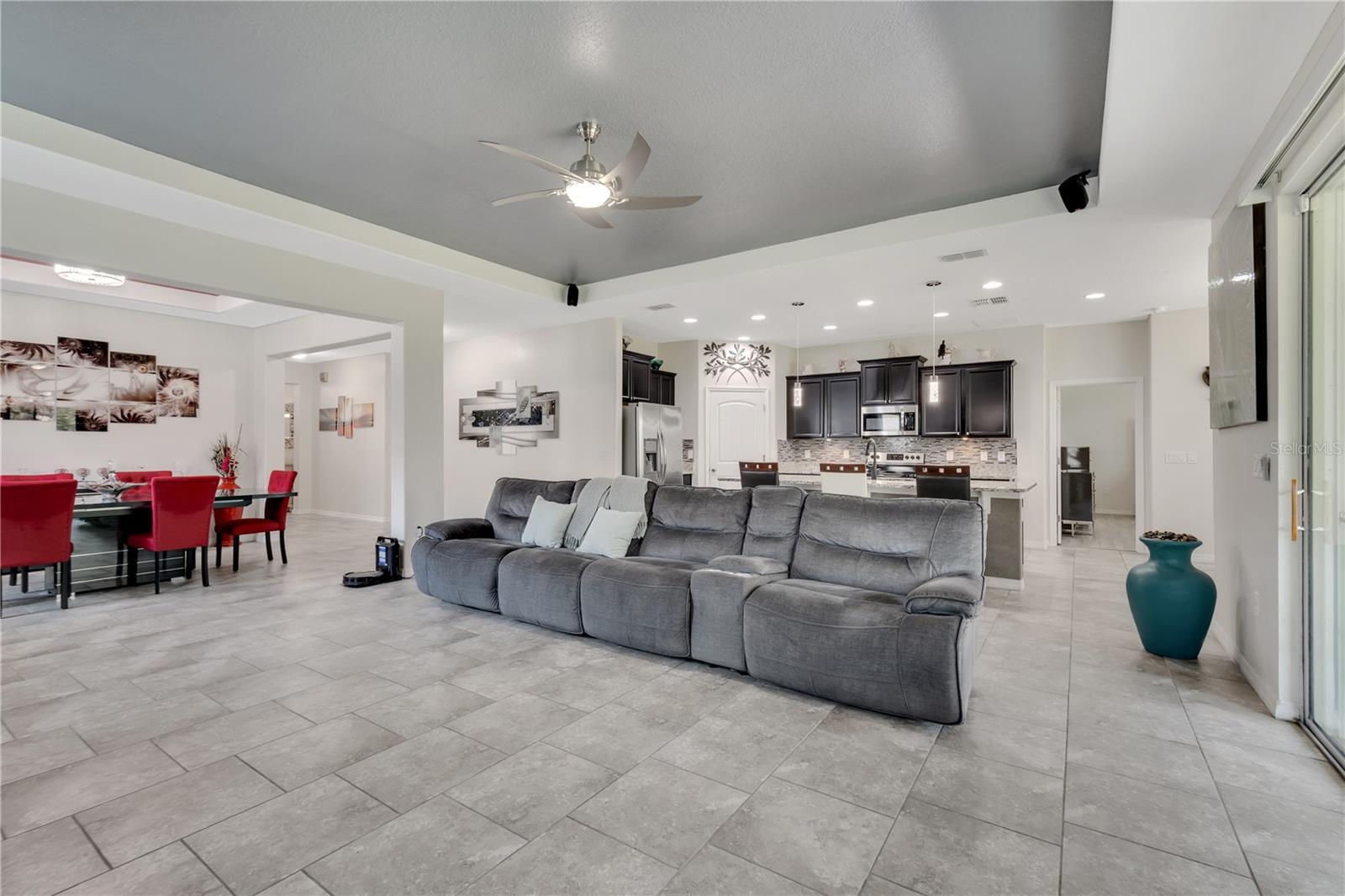 1875 RUSTIC FALLS DR