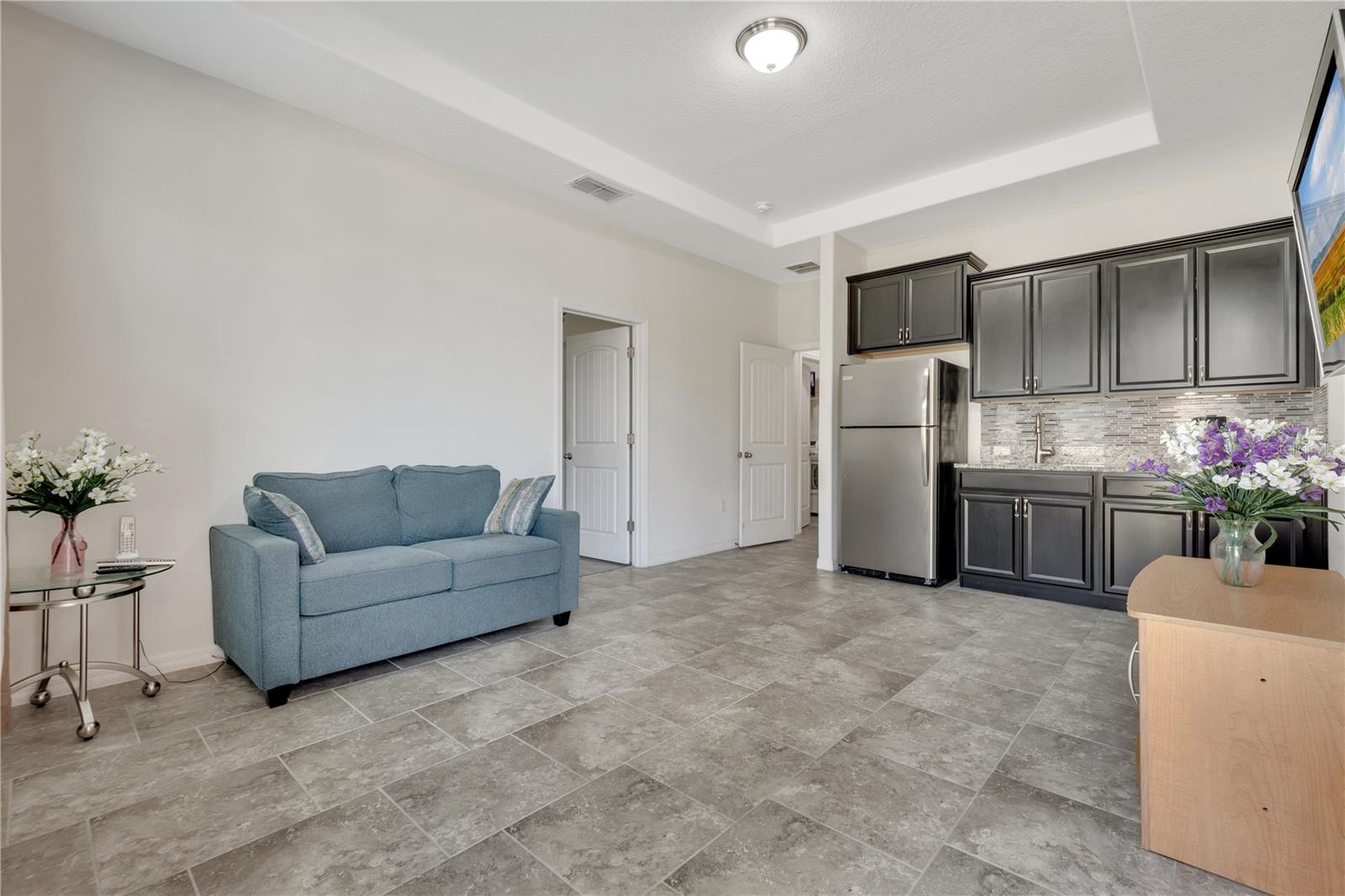 1875 RUSTIC FALLS DR