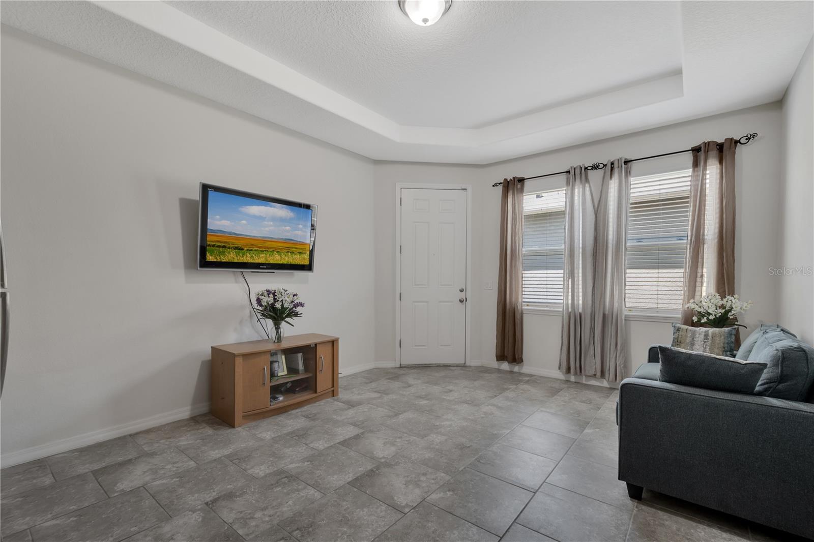 1875 RUSTIC FALLS DR