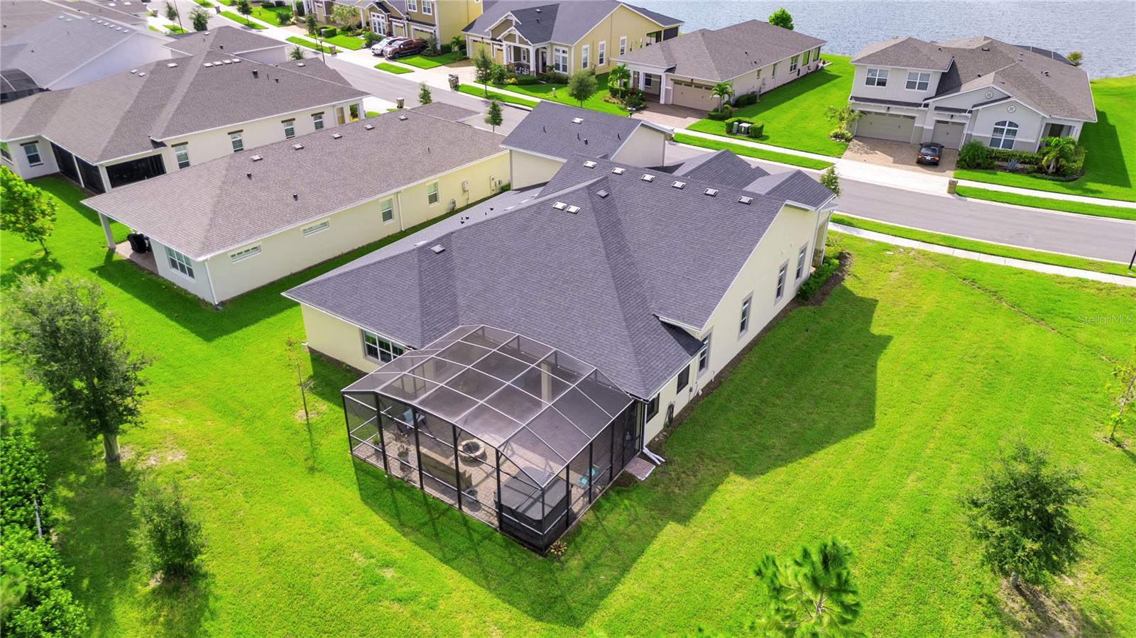 2618 MEADOWEDGE LOOP