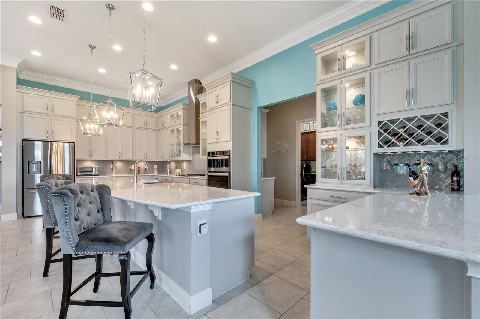 2618 MEADOWEDGE LOOP