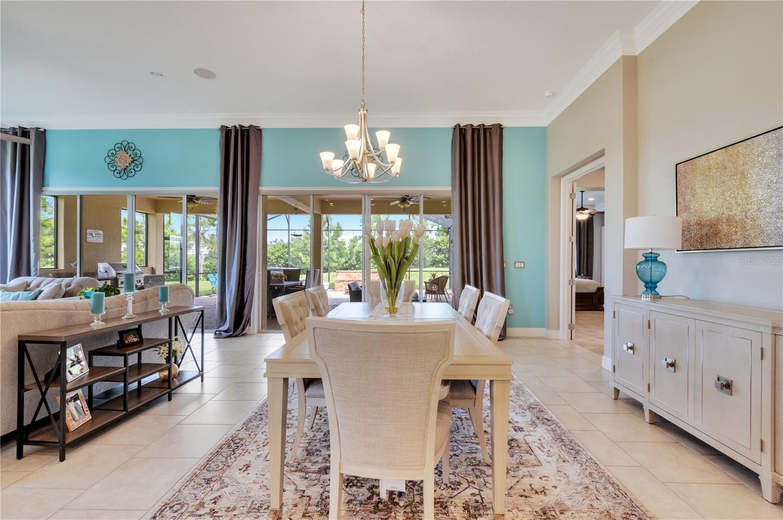 2618 MEADOWEDGE LOOP