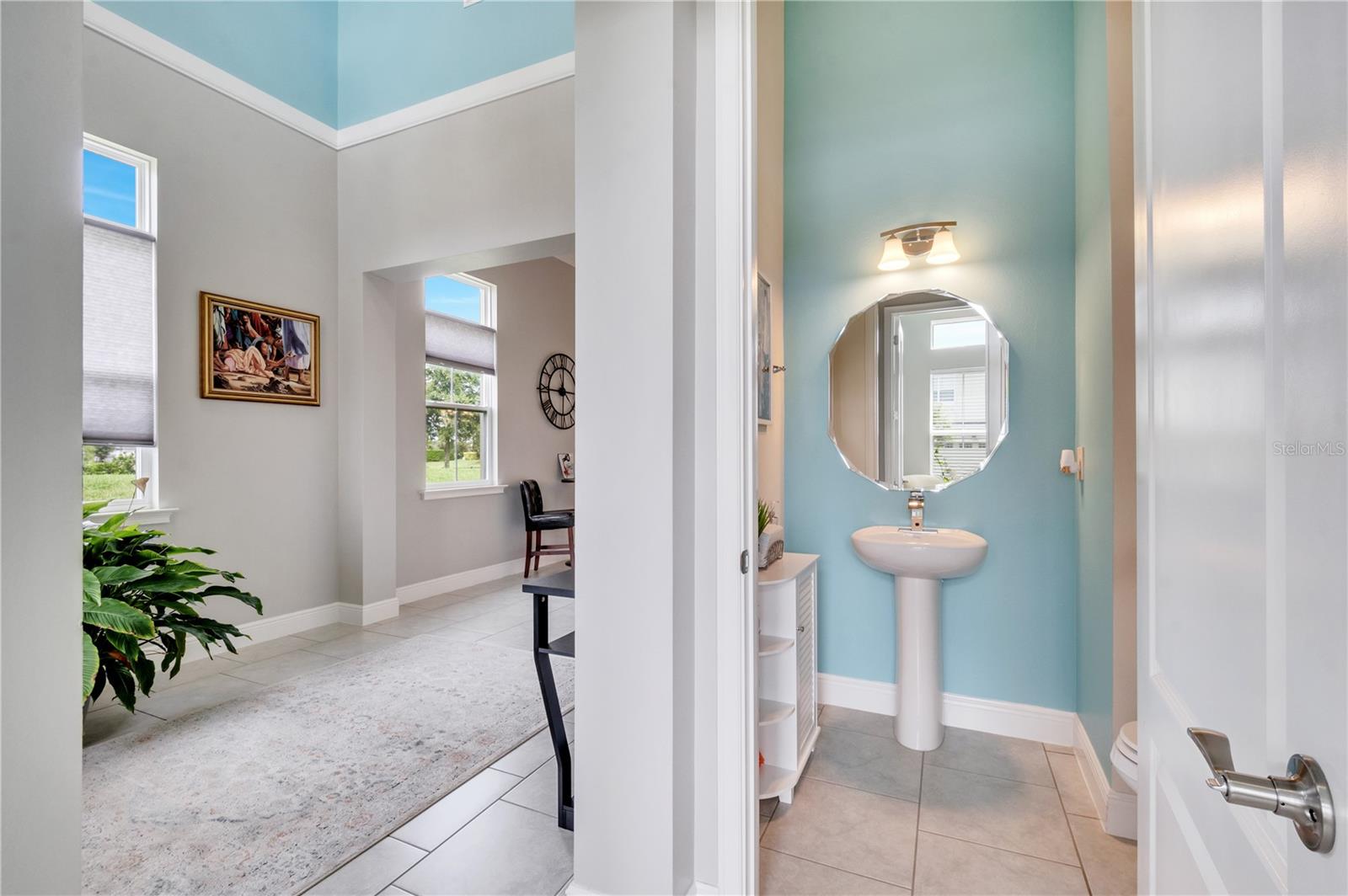 2618 MEADOWEDGE LOOP