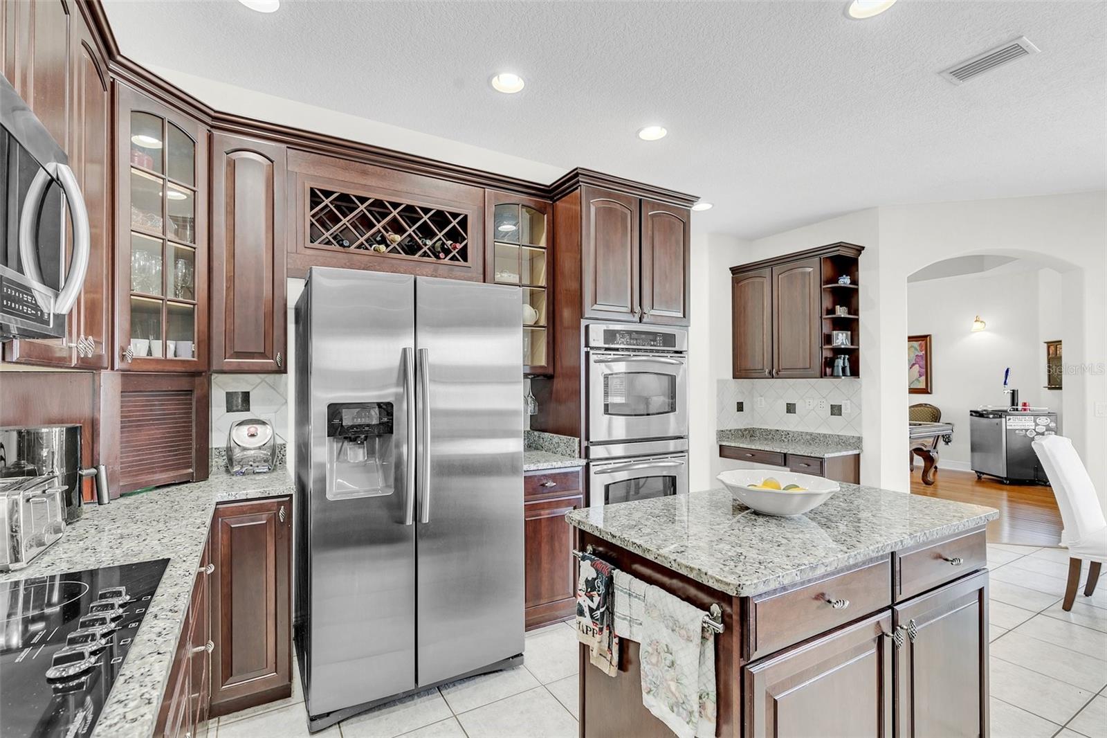 14748 TANJA KING BLVD