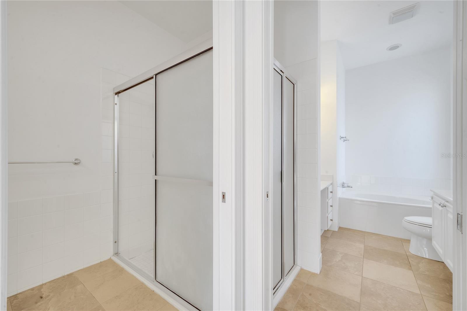 11840 EAGLE RAY LANE