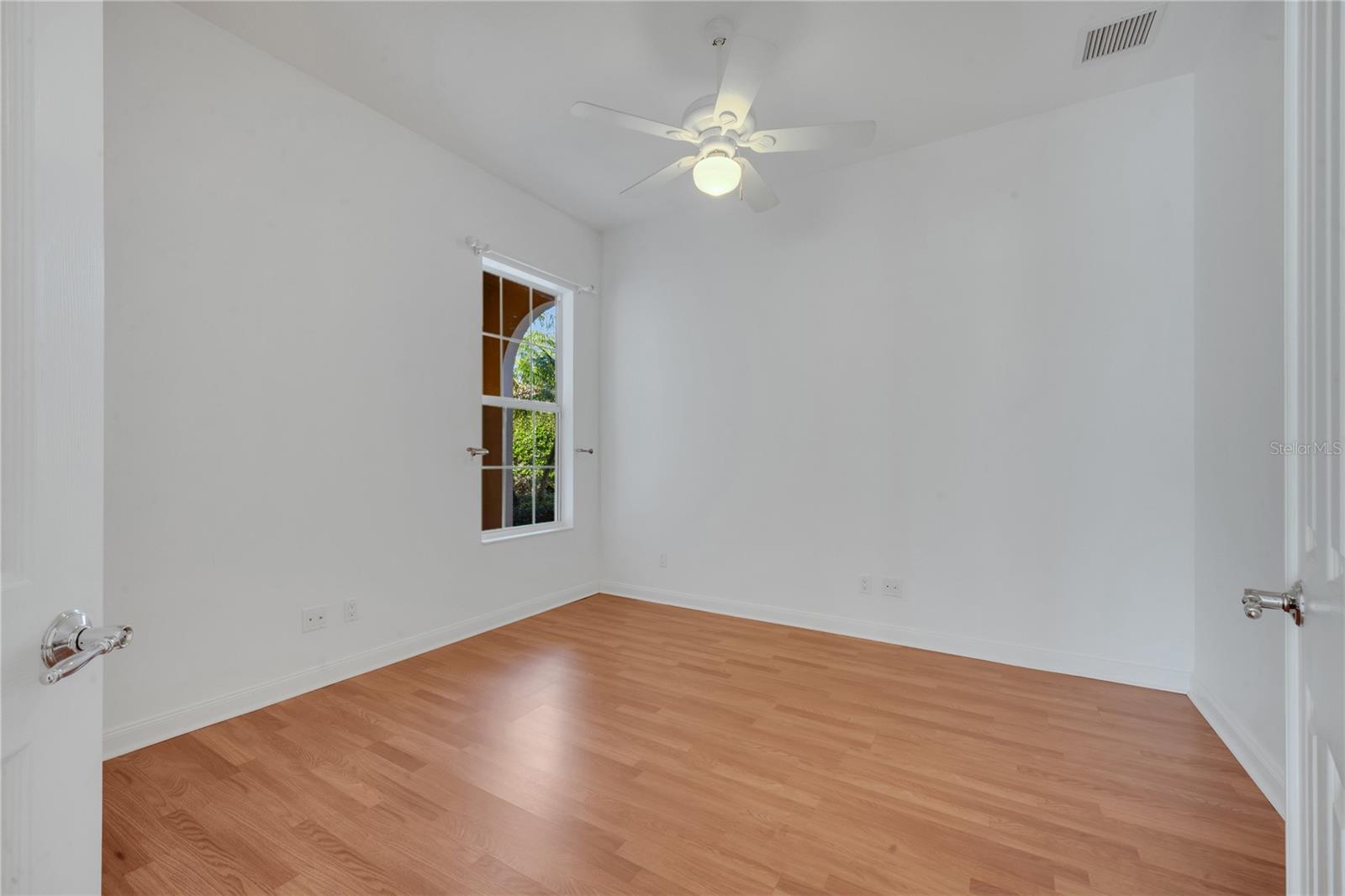 11840 EAGLE RAY LANE